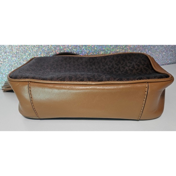 Michael Kors 3pc. Limited Edition Jet Set Sailor Beach Girls Club Print Beck - Picture 8 of 16